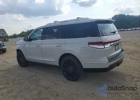 2023 Lincoln Navigator Reserve z USA, uszkodzony, nr VIN 5LMJJ2LG4PEL10647
